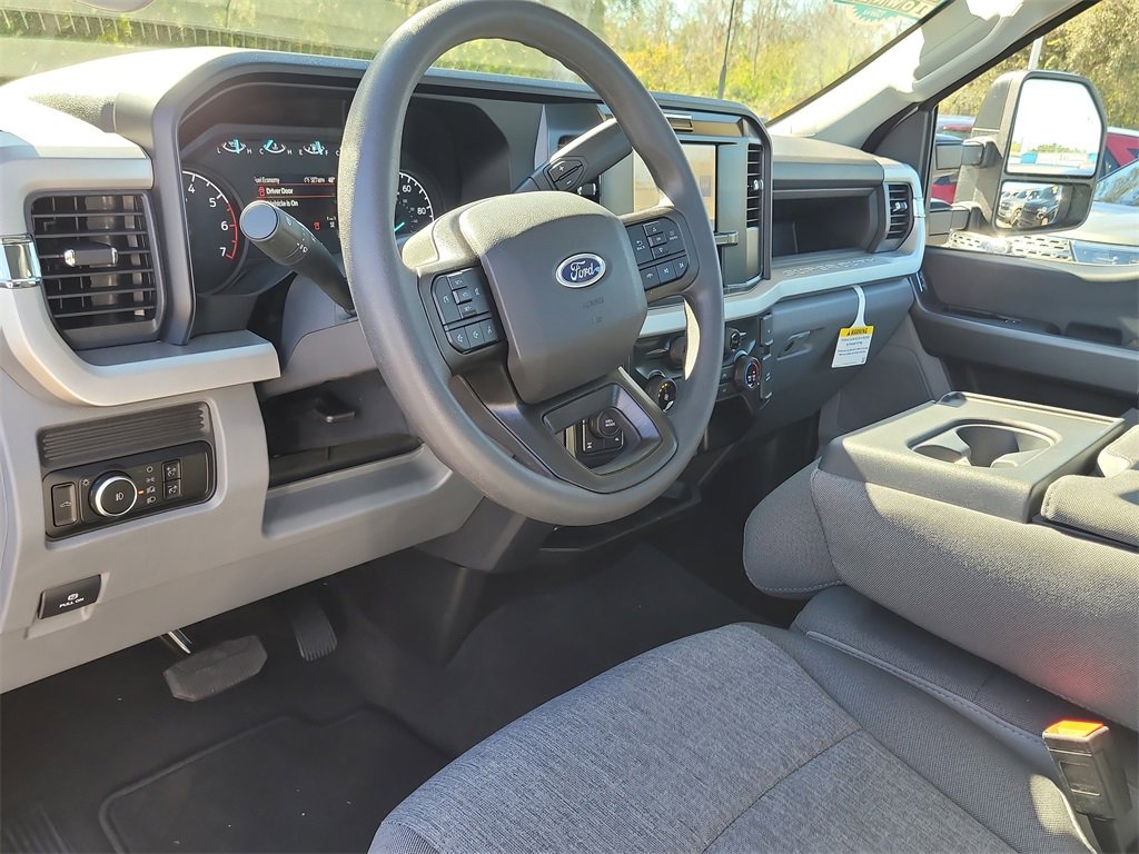 Used 2025 Ford F250 XL w/ STX Appearance Package image 11