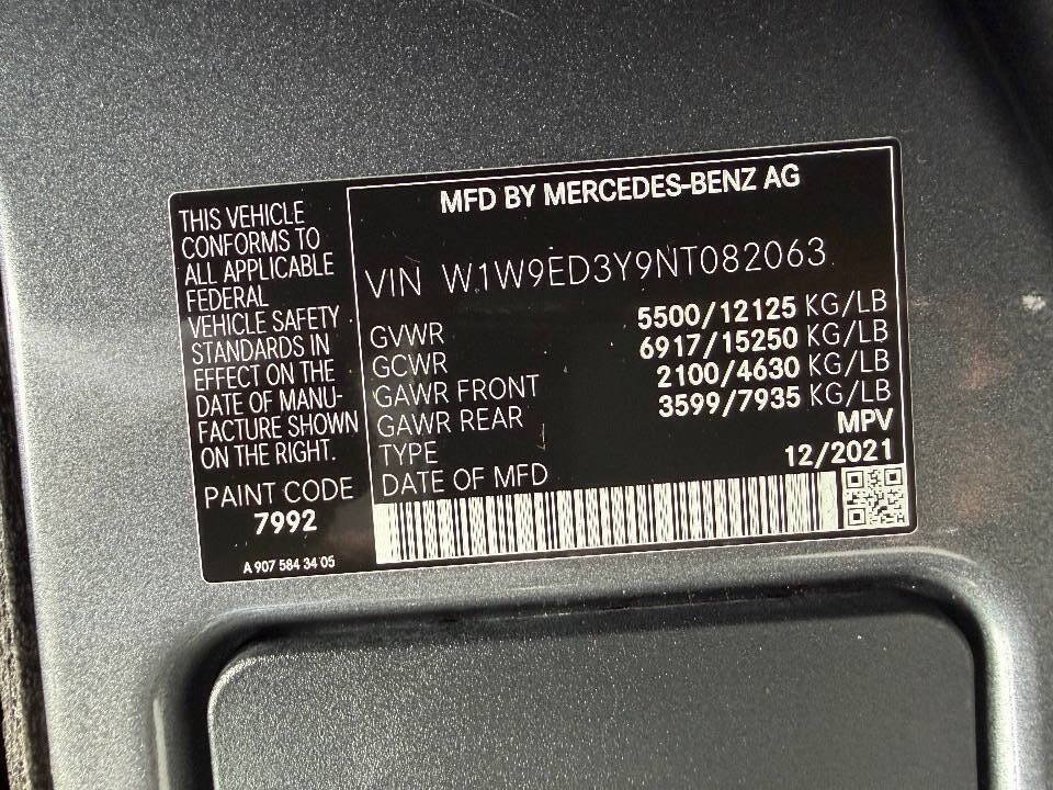 Used 2022 Mercedes-Benz Sprinter 4500 w/ Parking Package image 25
