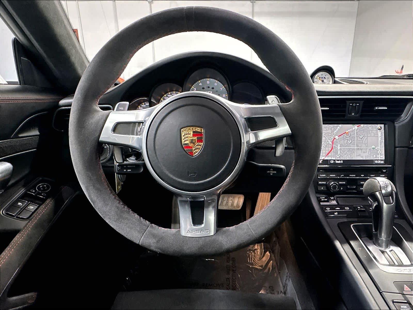 Used 2015 Porsche 911 GT3 RWD image 9