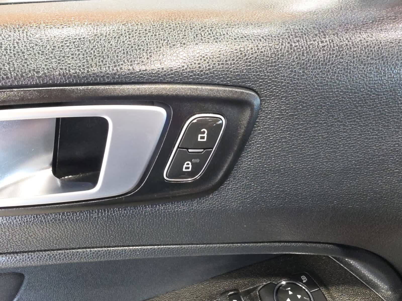 Used 2018 Ford EcoSport SE w/ SE Convenience Package AWD/4WD image 21