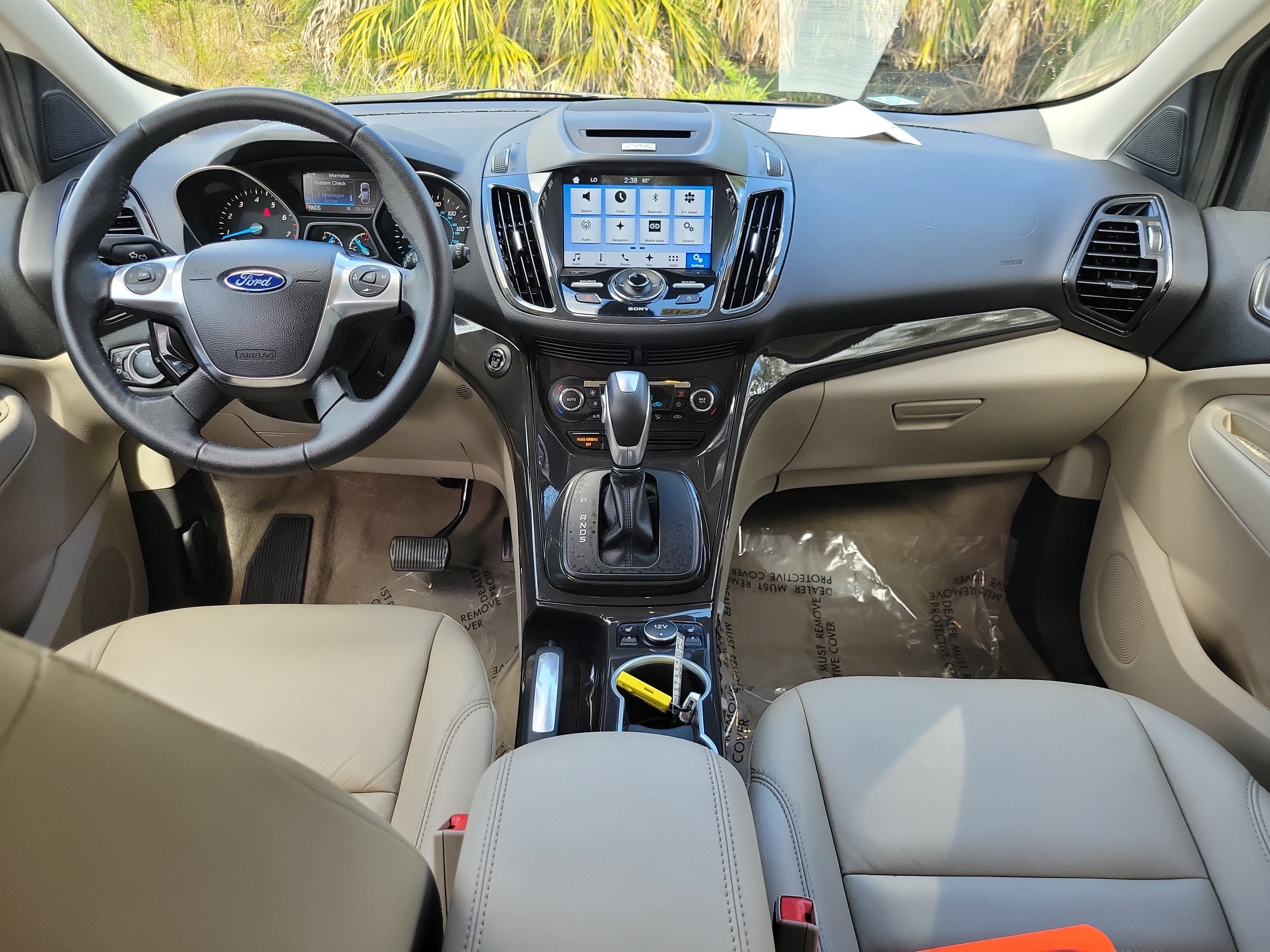 Used 2016 Ford Escape Titanium image 13