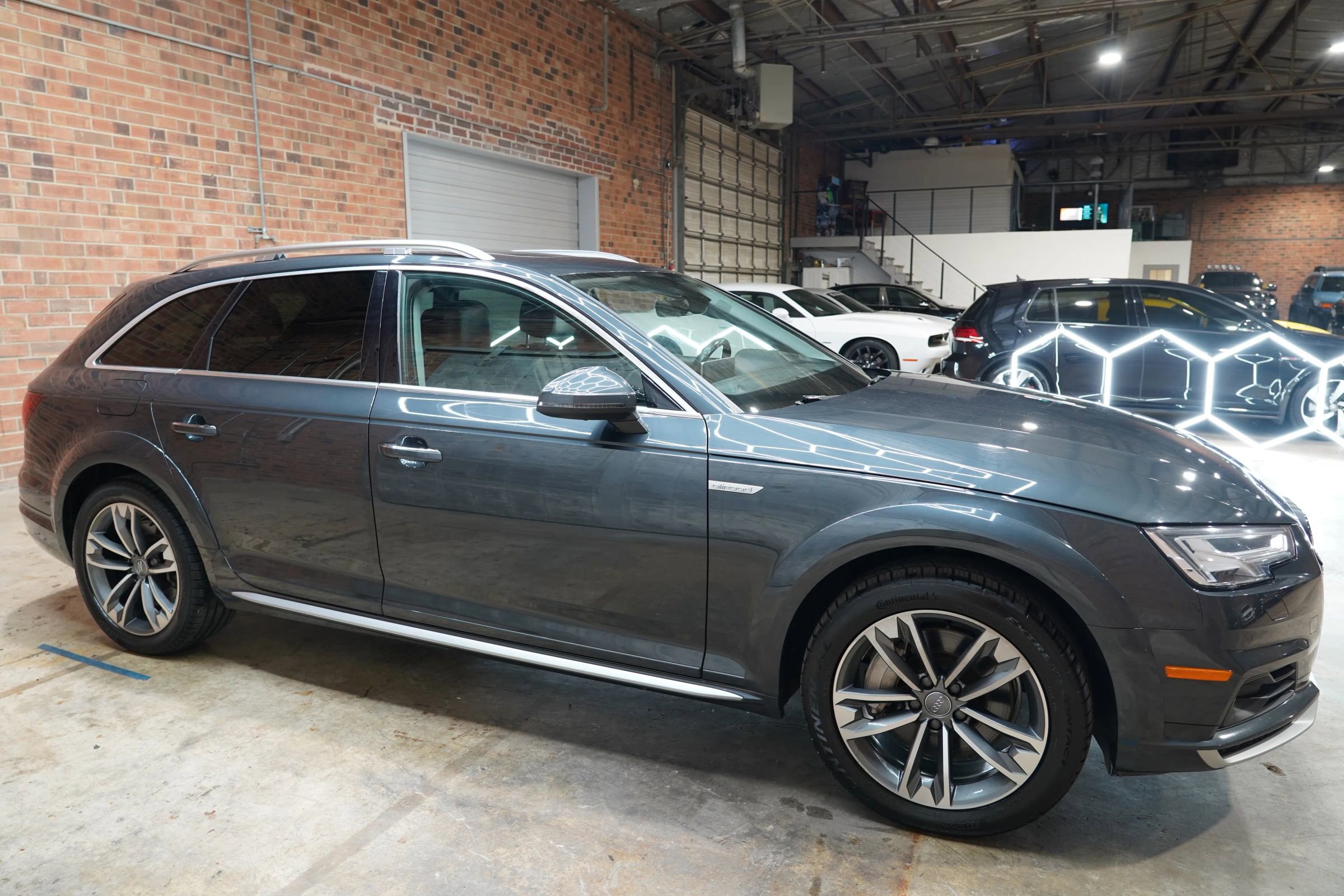 Used 2018 Audi A4 2.0T allroad Prestige image 2