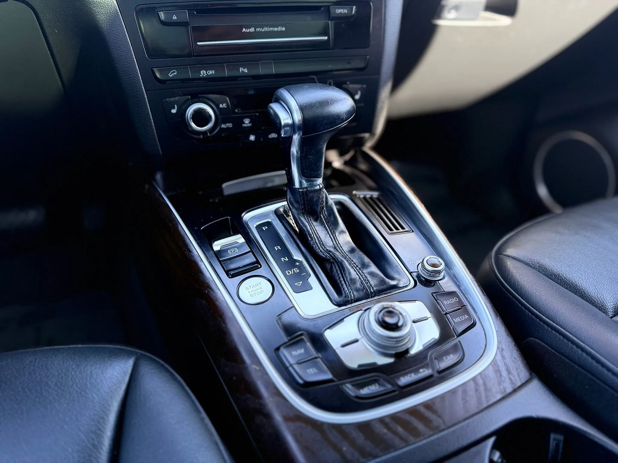 Used 2017 Audi Q5 2.0T Premium Plus w/ Technology Package image 24