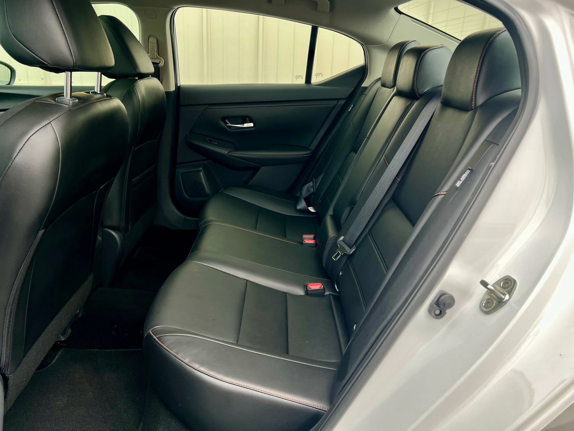 Used 2023 Nissan Sentra SR w/ SR Premium Package image 32