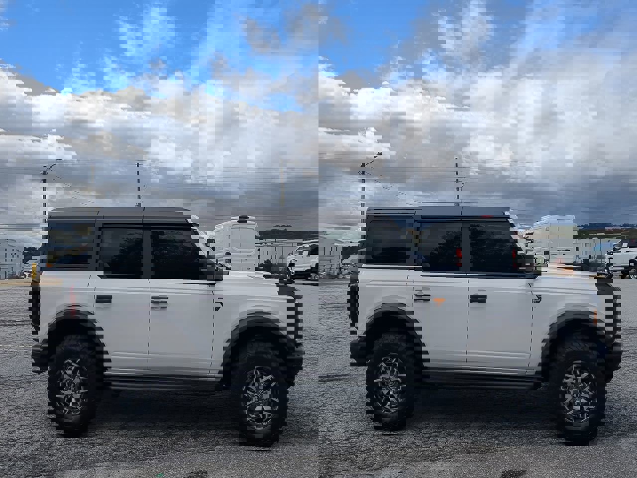 Certified 2024 Ford Bronco Badlands image 2