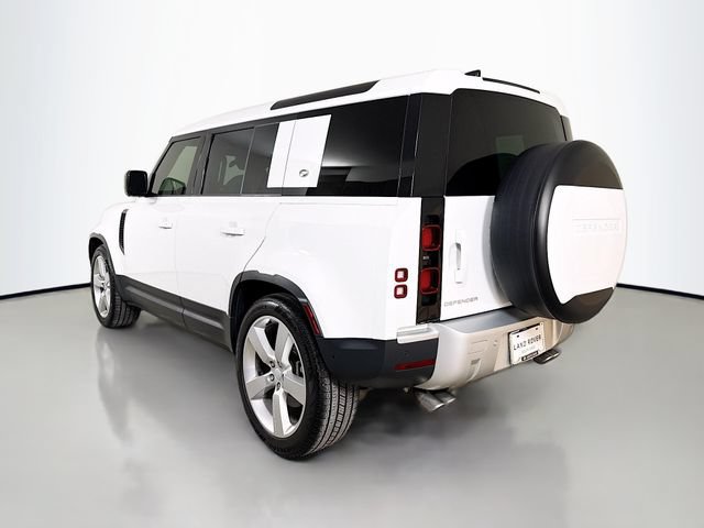 Certified 2024 Land Rover Defender 110 SE AWD/4WD image 7