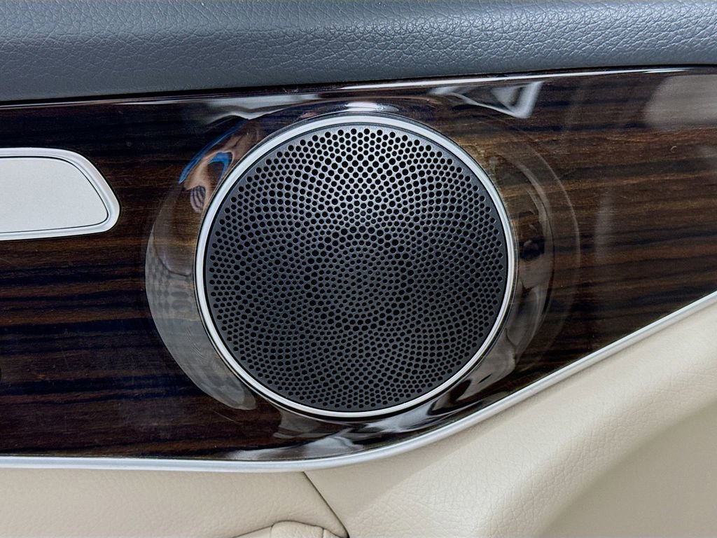 Used 2021 Mercedes-Benz GLC 300 GLC 300 image 19