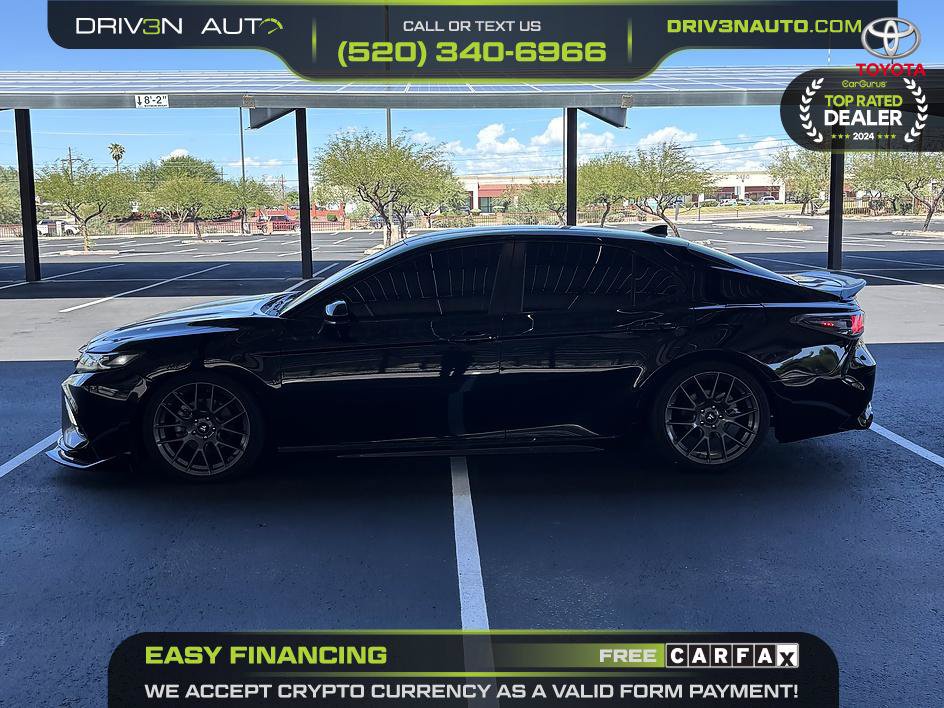 Used 2020 Toyota Camry SE w/ Carpet Mat Package FWD image 4
