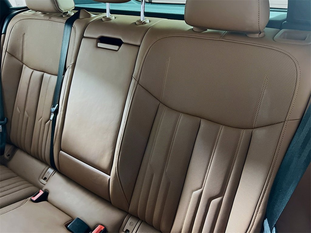 Certified 2022 Audi e-tron Prestige w/ Prestige Package image 23