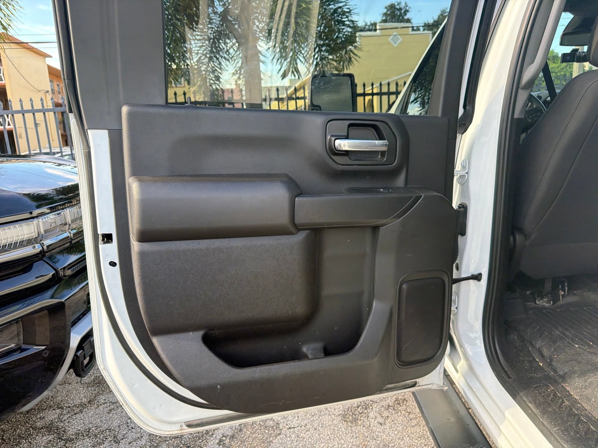 Used 2024 GMC Sierra 2500 Pro AWD/4WD image 15