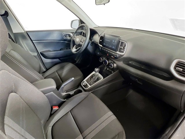 New 2025 Hyundai Venue SEL image 23