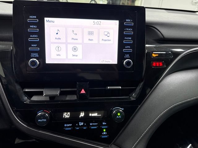 Used 2024 Toyota Camry SE FWD image 18