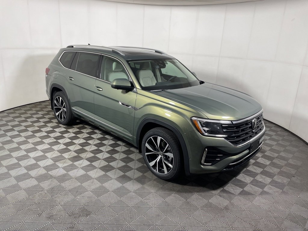 New 2026 Volkswagen Atlas SEL Premium R-Line