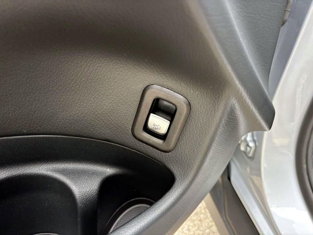 Used 2023 Mercedes-Benz GLC 43 AMG 4MATIC Coupe image 14