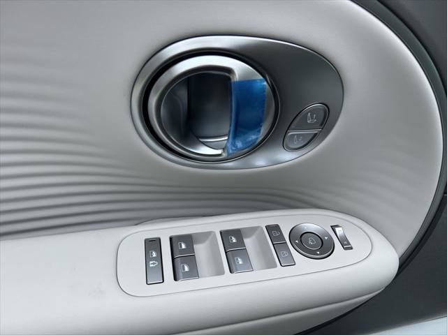 New 2026 Hyundai Ioniq 9 Limited image 11