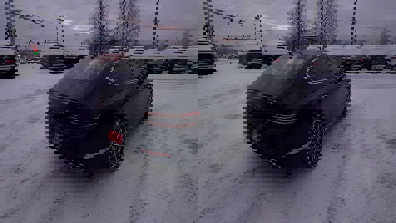 Used 2023 Genesis G80 2.5T image 8