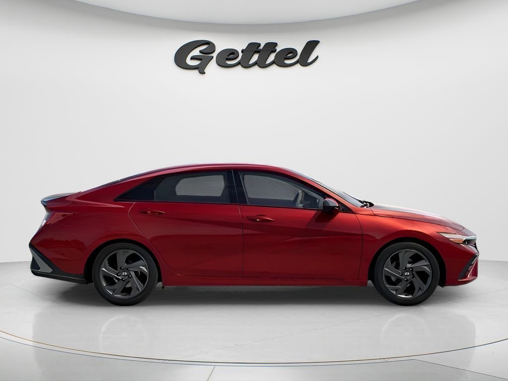 New 2026 Hyundai Elantra Sport FWD image 7