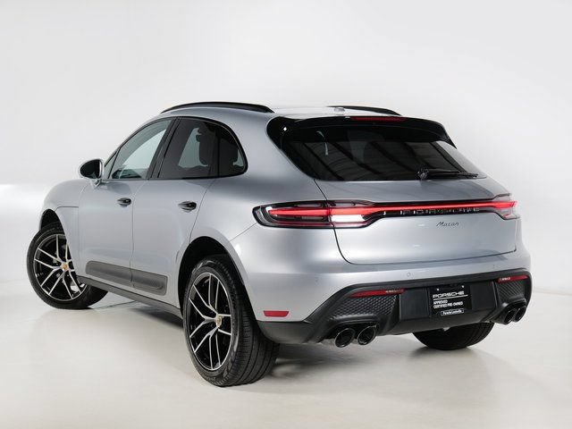 Certified 2026 Porsche Macan AWD/4WD image 3
