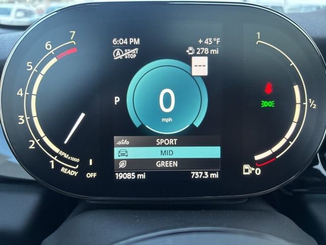 Used 2023 MINI Cooper S w/ Signature Upholstery Package image 22