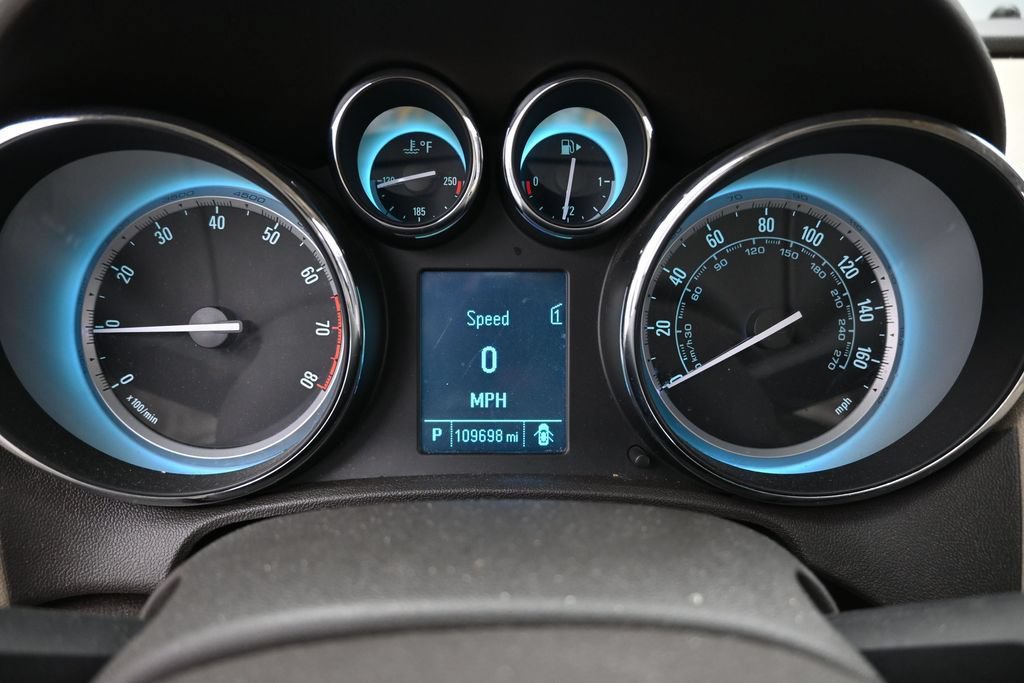 Used 2013 Buick Verano Leather FWD image 14