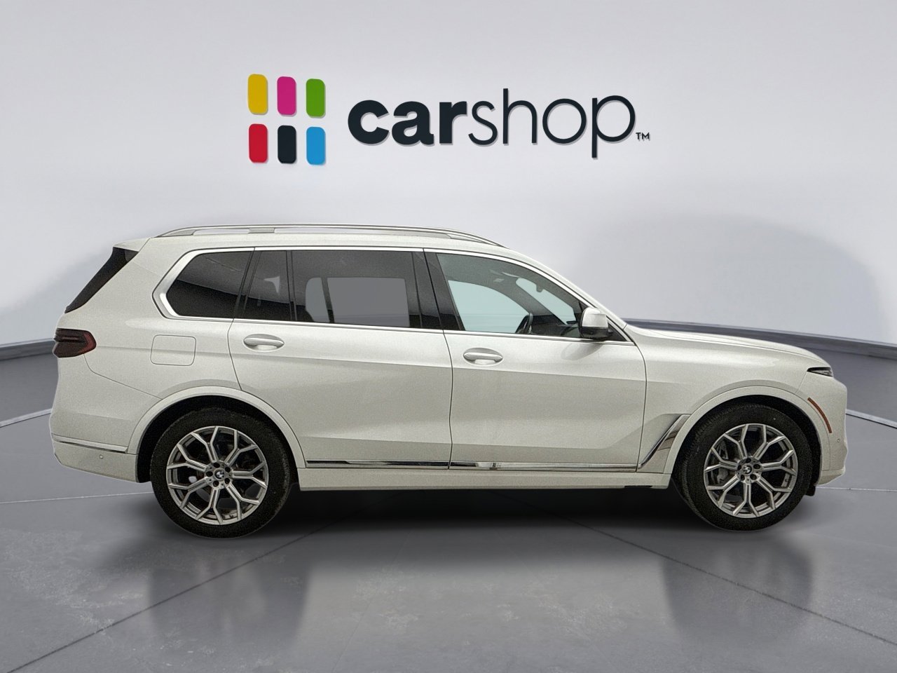 Used 2024 BMW X7 xDrive40i w/ Executive Package image 6