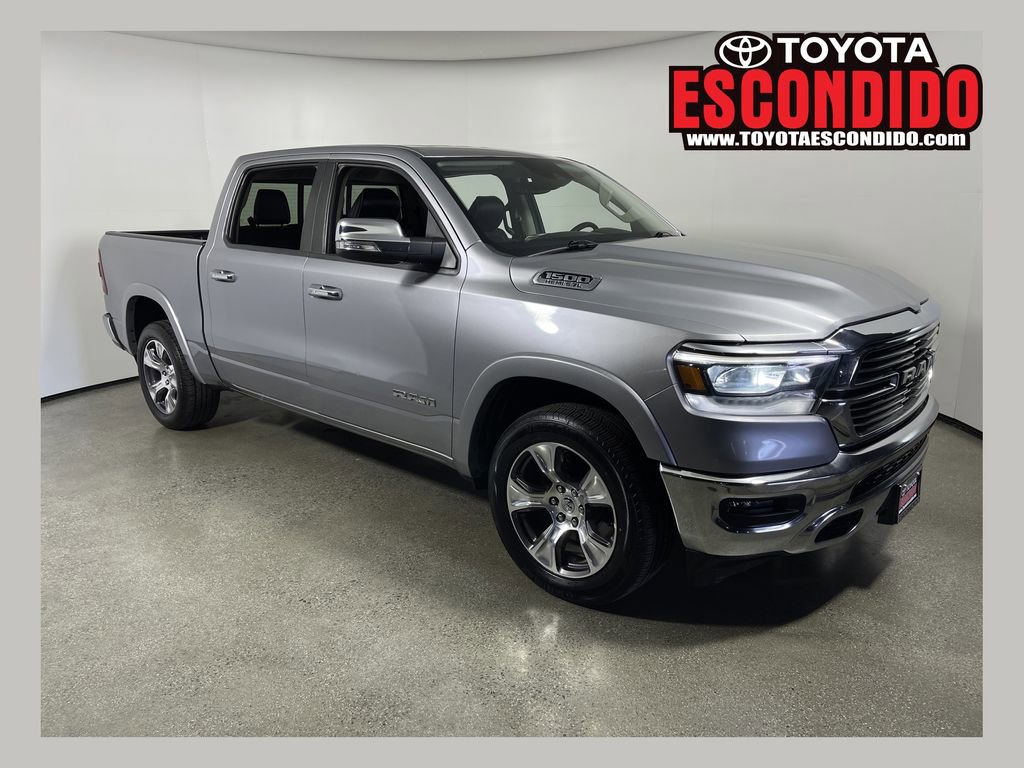 Used 2022 RAM 1500 Laramie AWD/4WD image 1