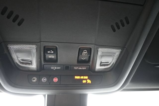 Used 2022 Chevrolet Equinox RS w/ RS Leather Package AWD/4WD image 19