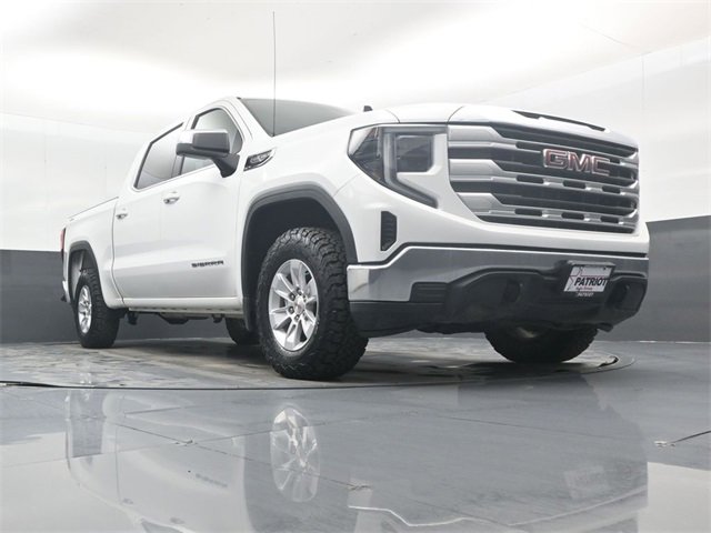 Used 2023 GMC Sierra 1500 SLE image 44