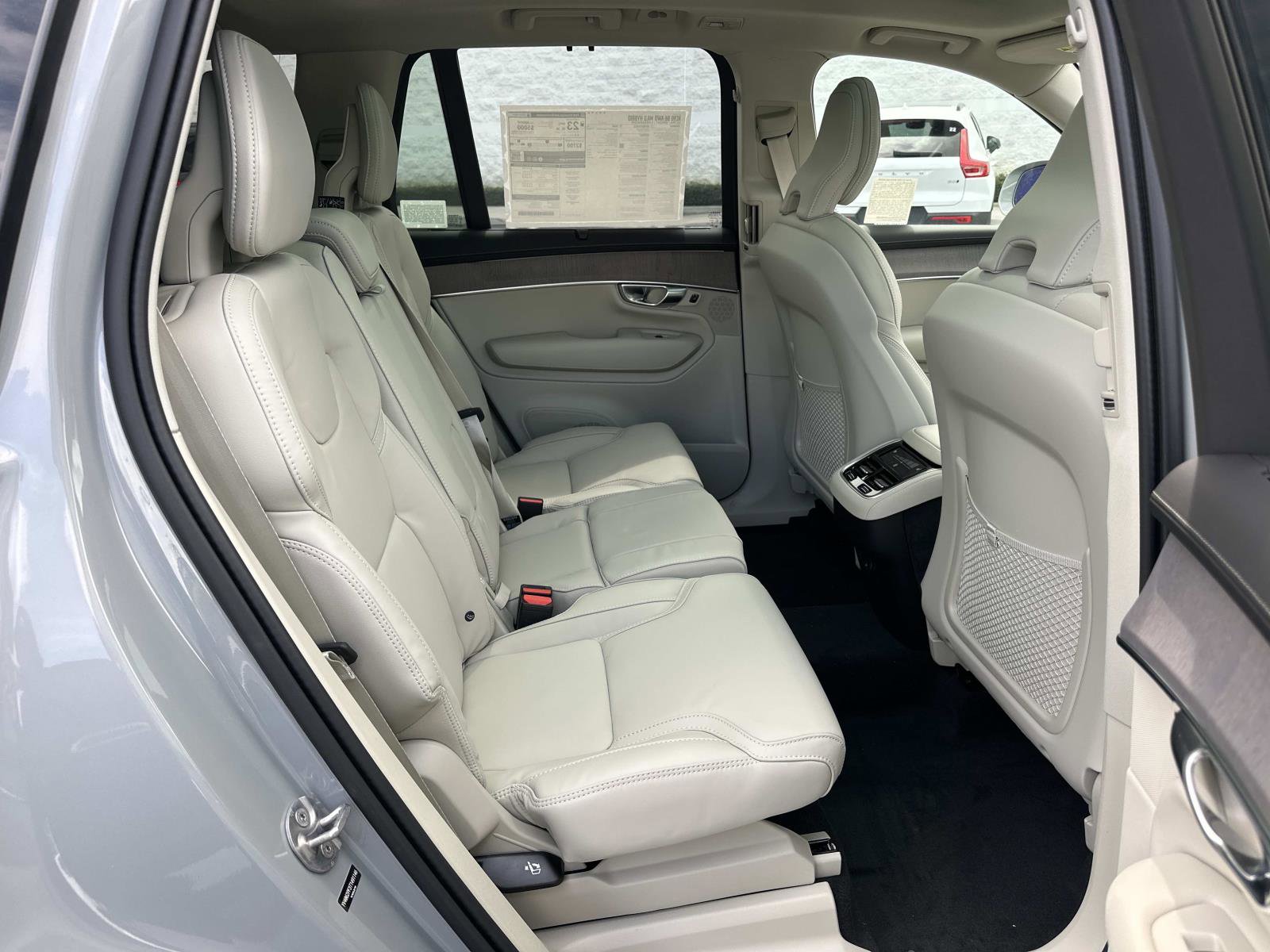 New 2026 Volvo XC90 B6 Ultra w/ Protection Package AWD/4WD image 19