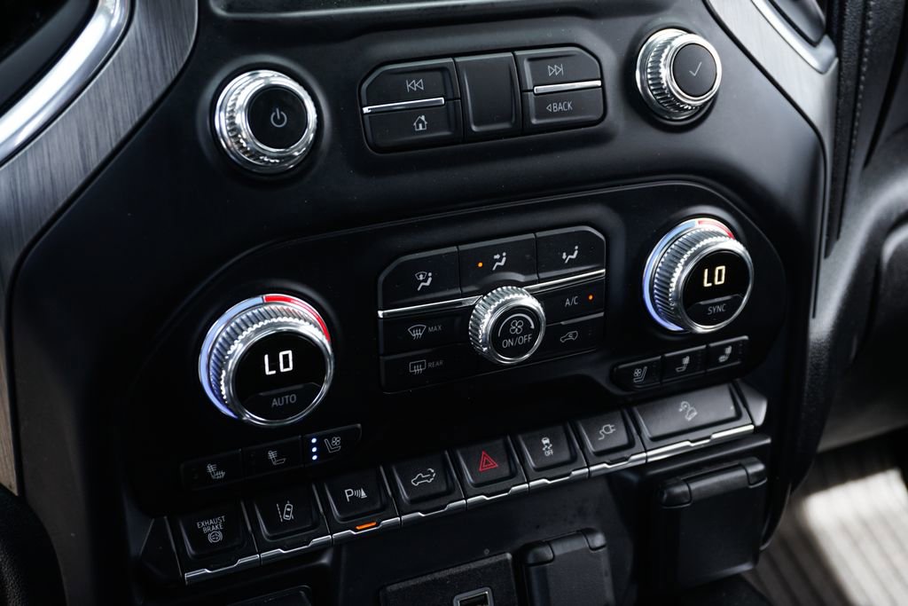 Used 2020 GMC Sierra 3500 Denali w/ Denali Ultimate Package image 33