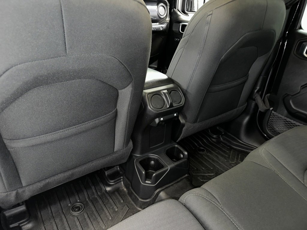 Used 2021 Jeep Wrangler Unlimited Sport image 15