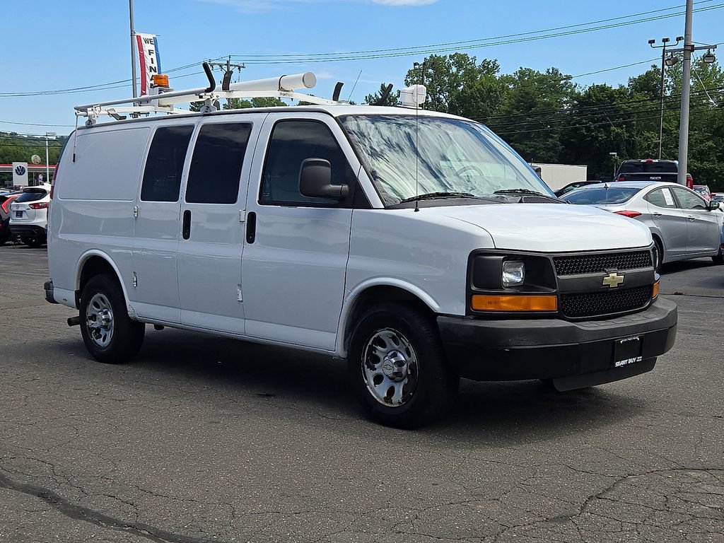 Used 2011 Chevrolet Express 1500 RWD image 4