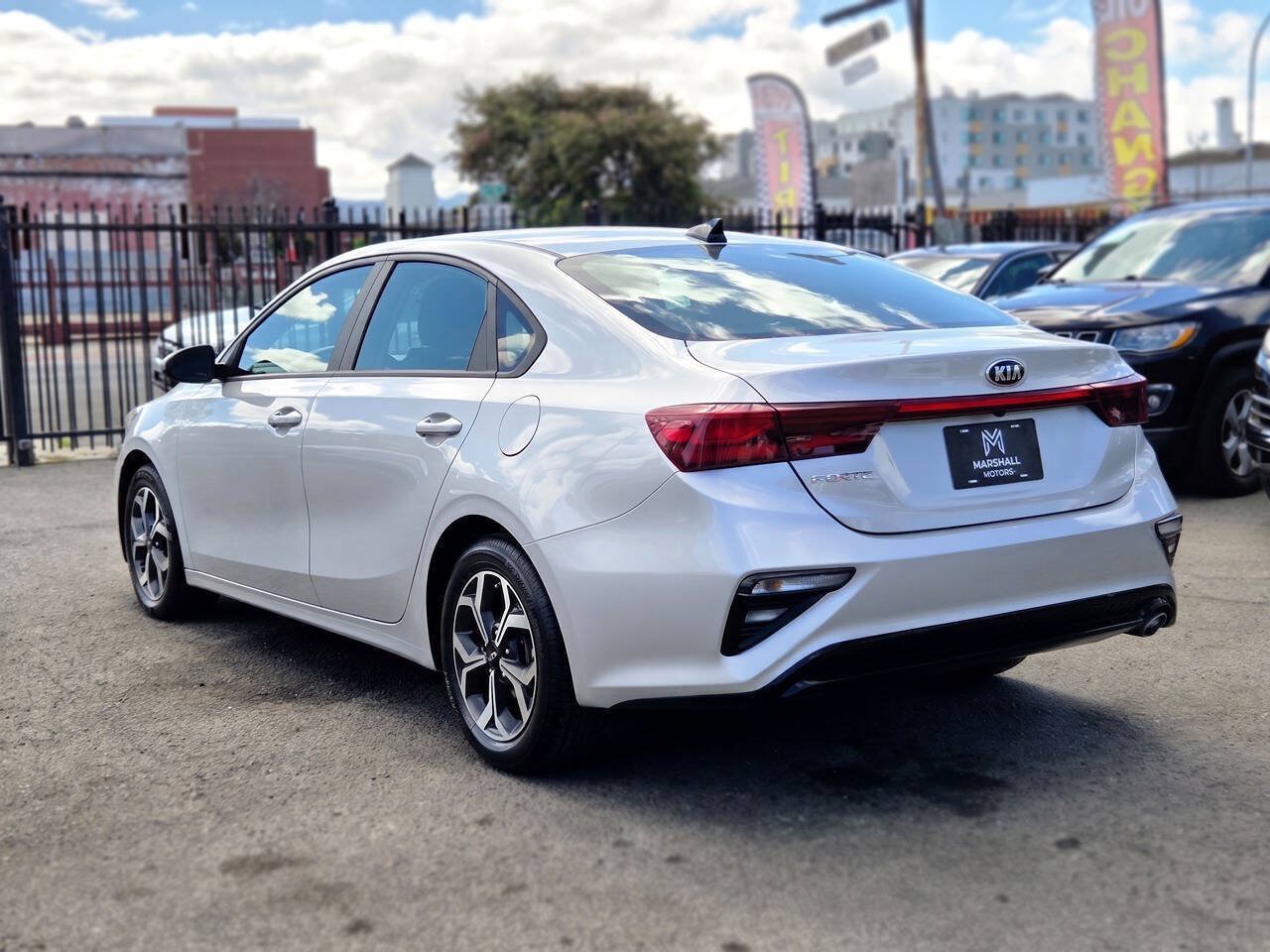 Used 2020 Kia Forte LXS FWD image 4