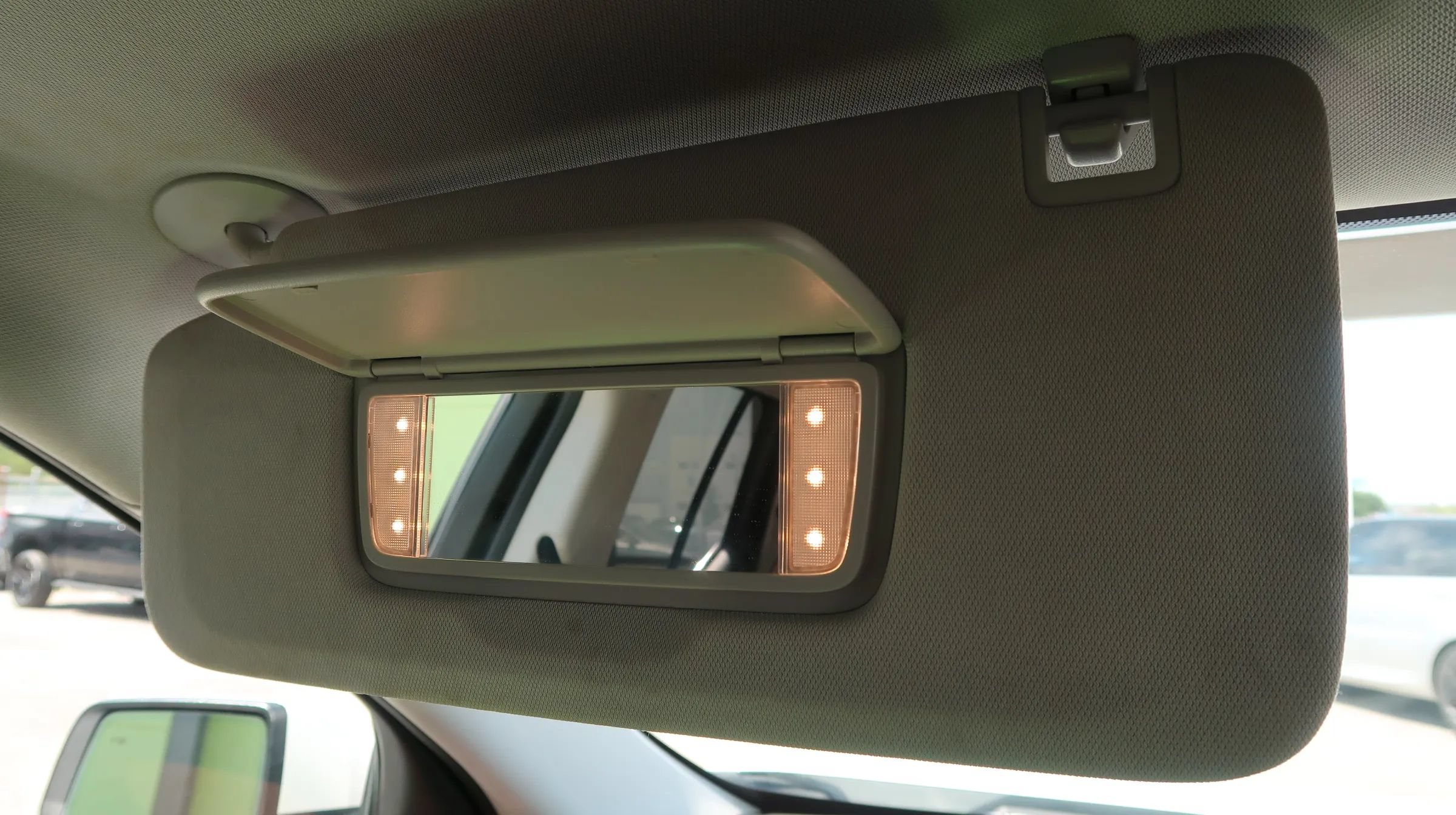 Used 2021 Chevrolet Traverse High Country FWD image 46