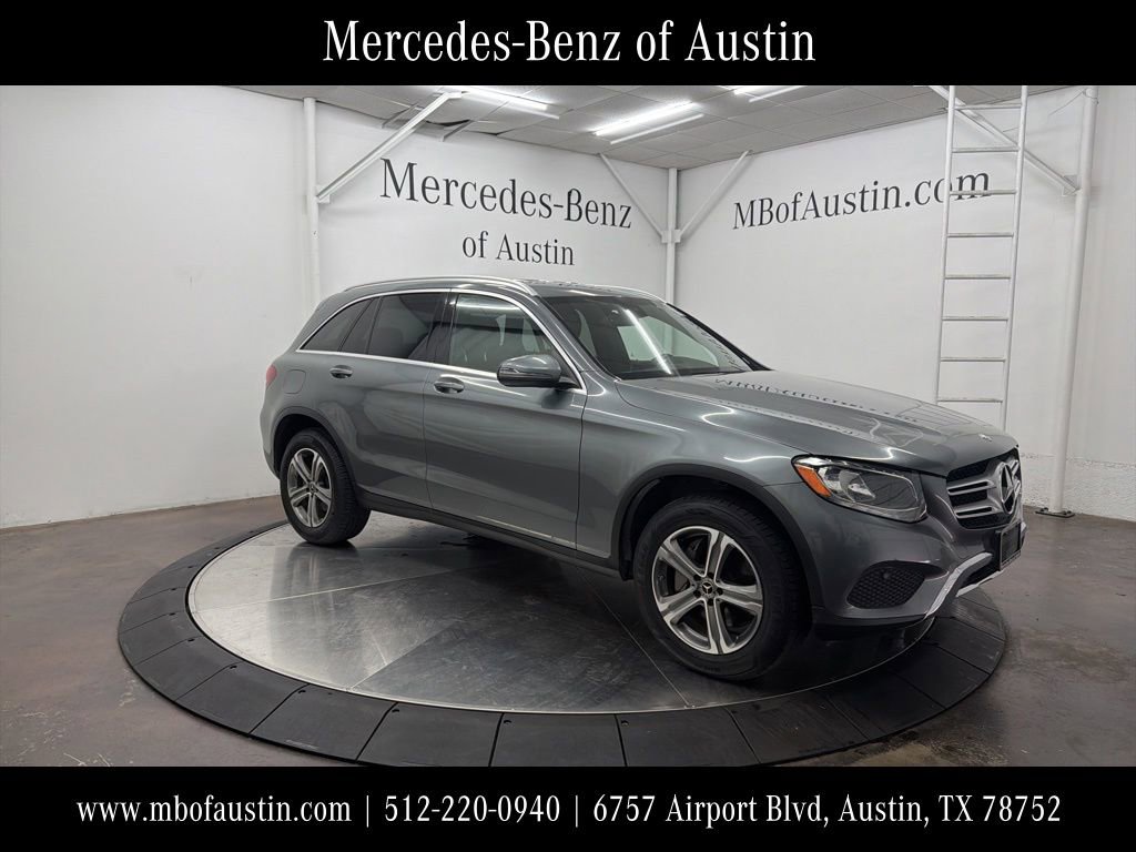Used 2019 Mercedes-Benz GLC 300 4MATIC image 1