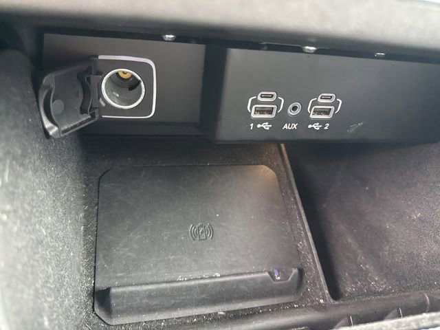 Used 2024 Jeep Wagoneer L Series II w/ Flexible Seating Group image 19