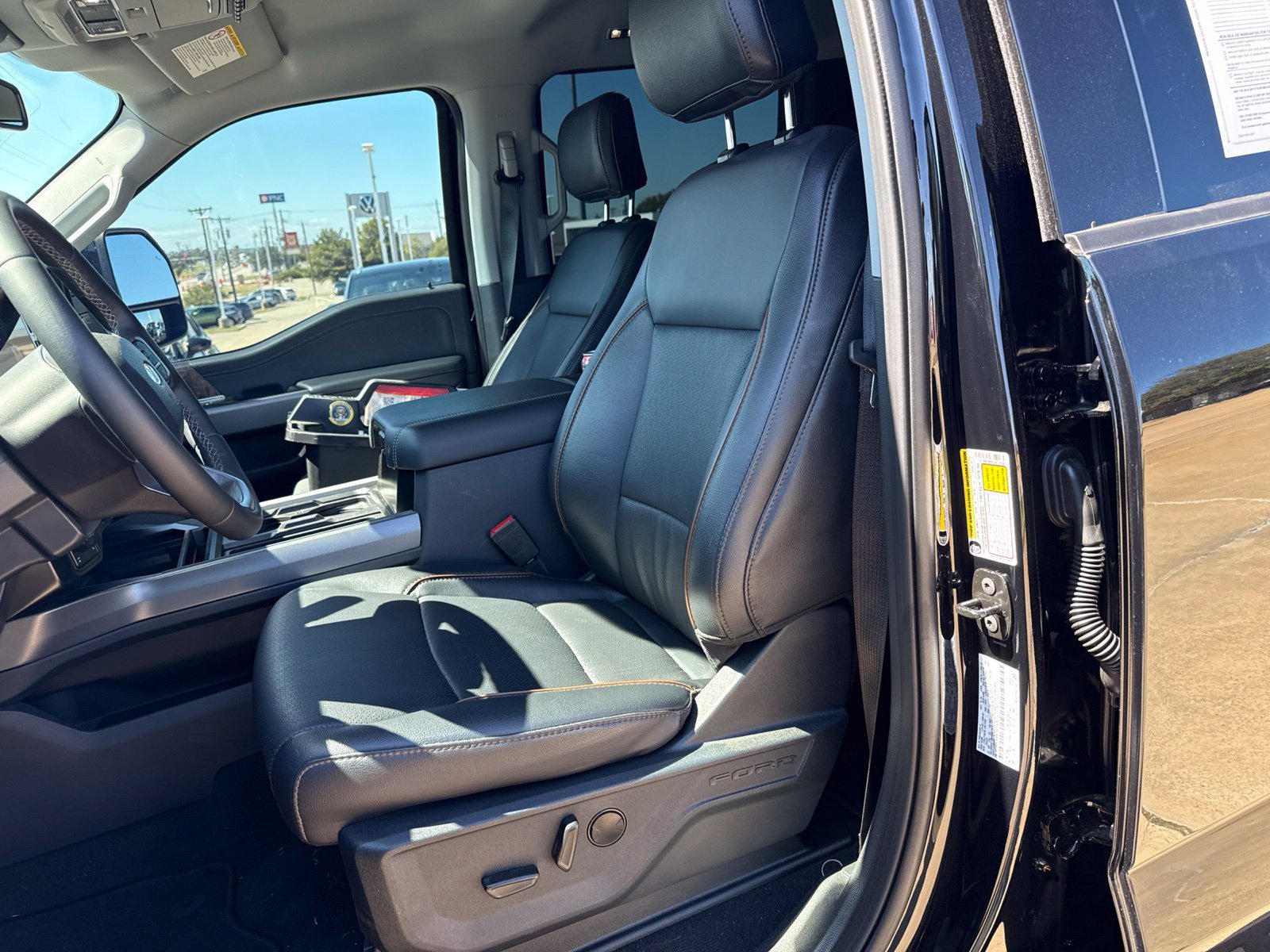 Used 2026 Ford F250 Lariat w/ Tremor Off-Road Package AWD/4WD image 15