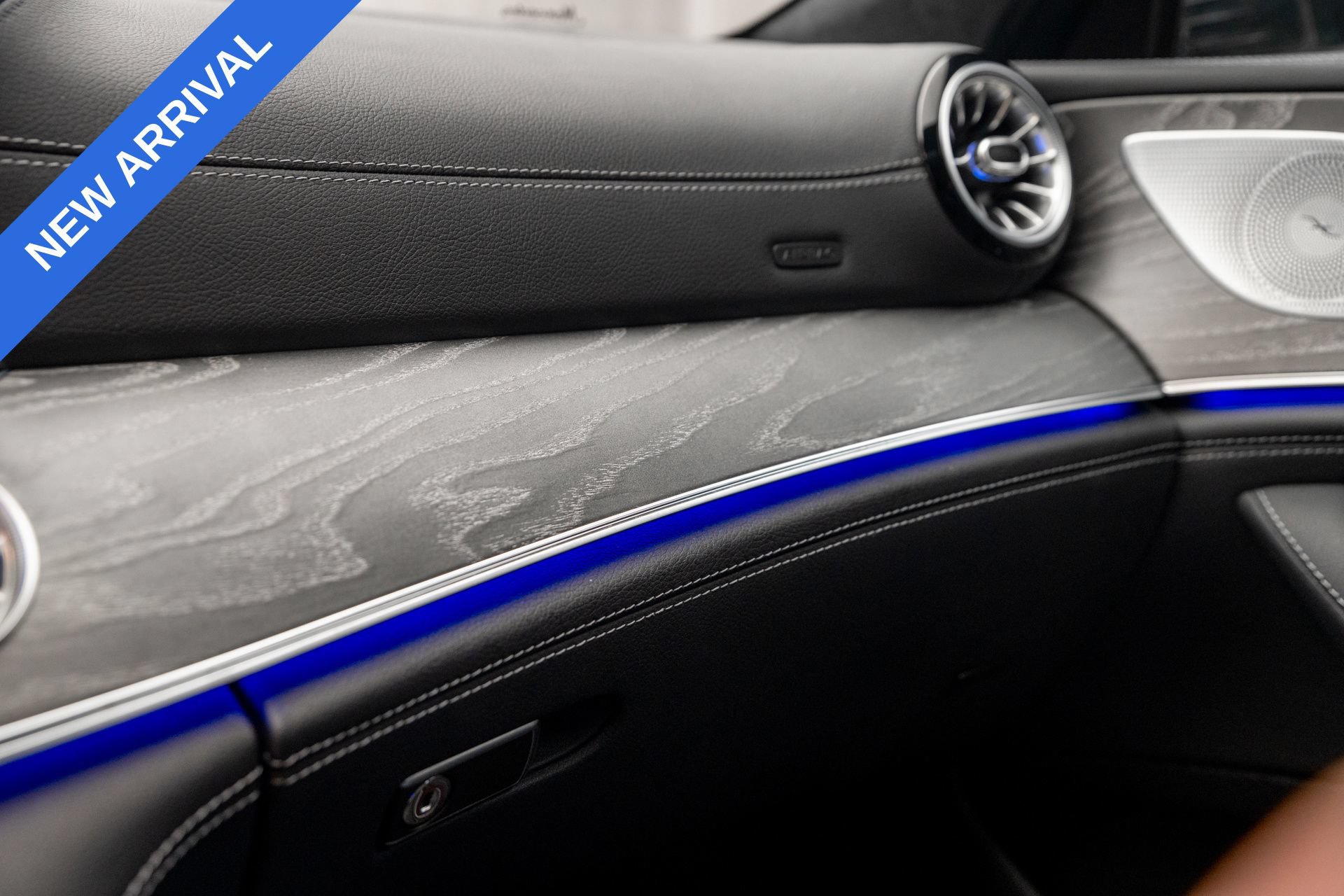Used 2021 Mercedes-Benz AMG GT 43 image 34
