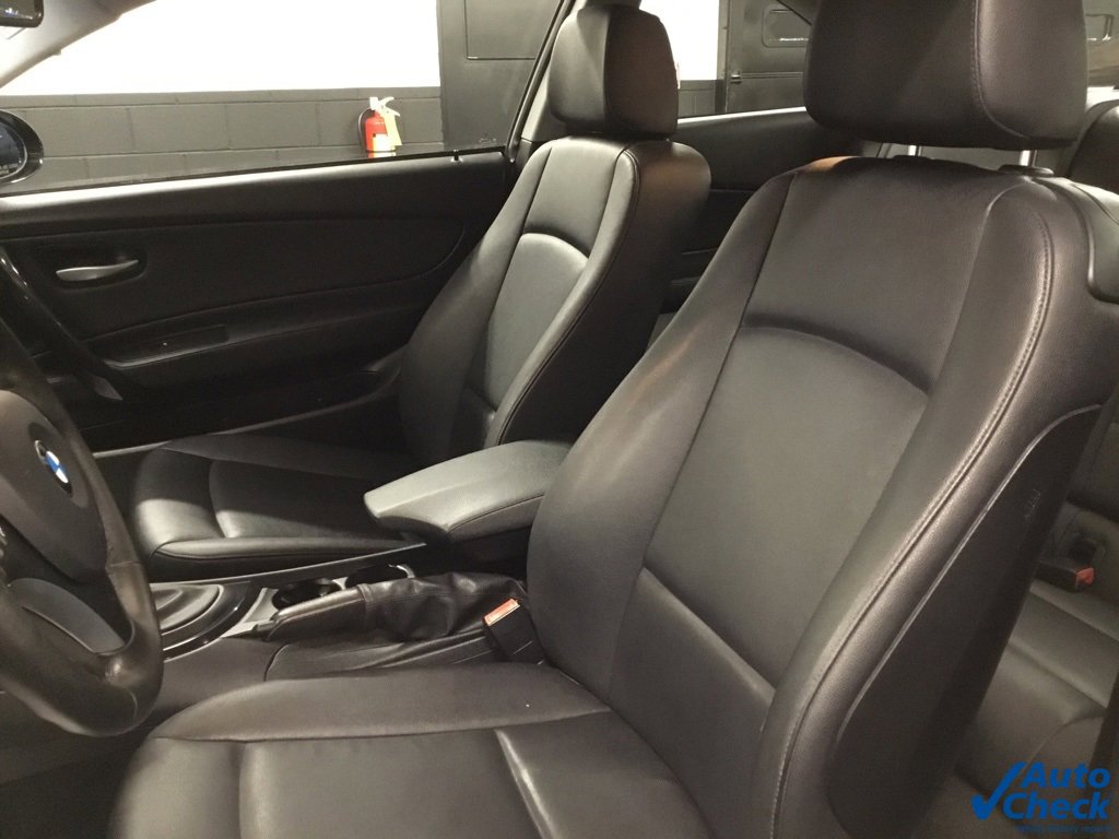 Used 2009 BMW 128i Coupe image 23
