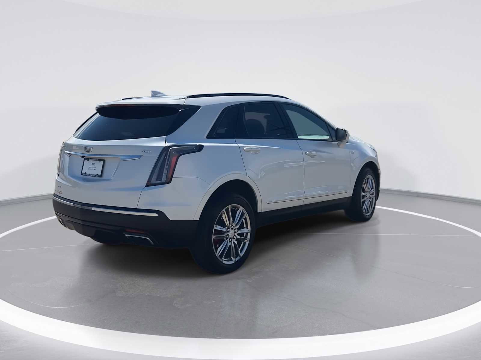 Used 2024 Cadillac XT5 Sportv image 9