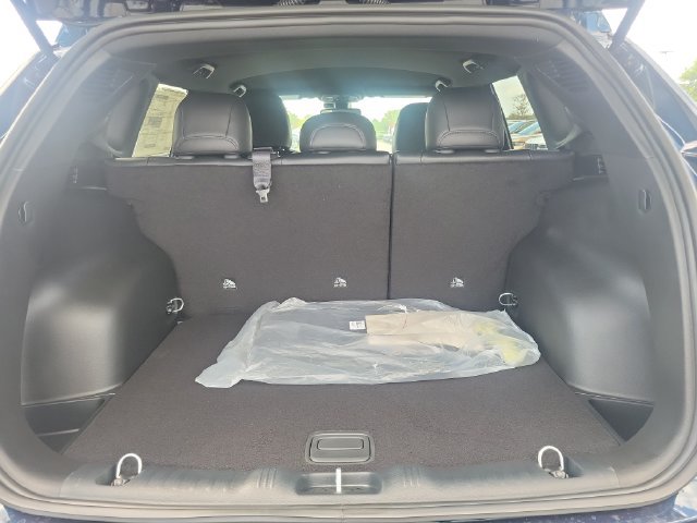 New 2026 Jeep Compass Latitude AWD/4WD image 7