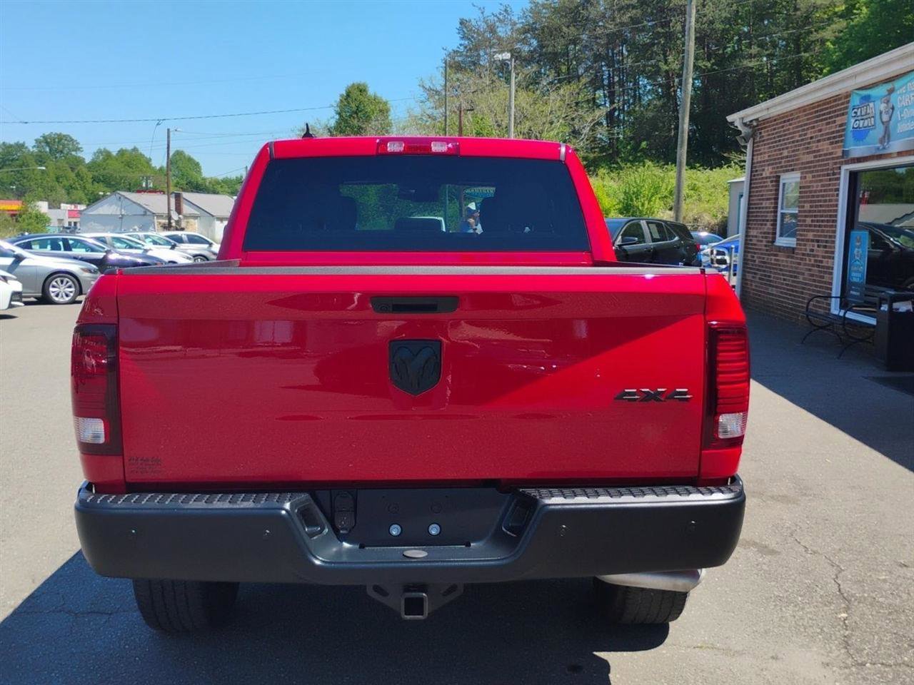 Used 2022 RAM 1500 Classic Warlock w/ Electronics Group AWD/4WD image 5
