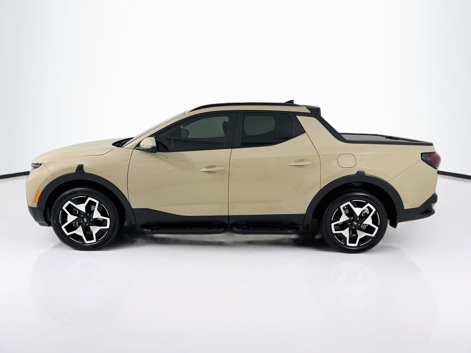 Used 2024 Hyundai Santa Cruz Limited AWD/4WD image 5