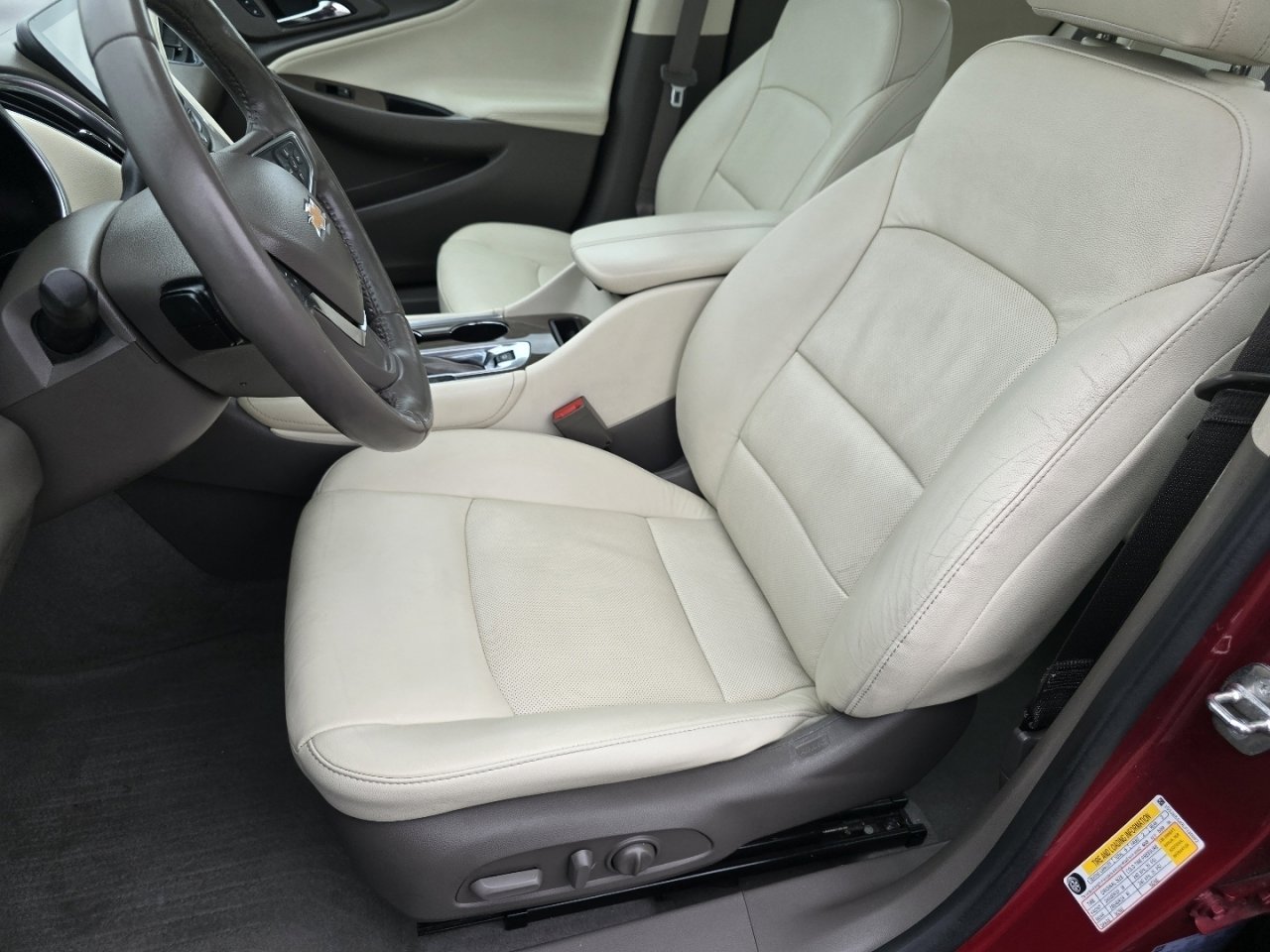 Used 2020 Chevrolet Malibu Premier FWD image 23
