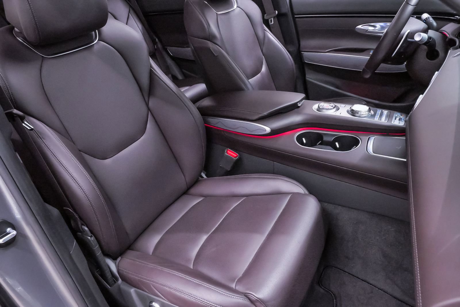 Certified 2023 Genesis GV70 2.5T Advanced w/ Advanced Package image 15