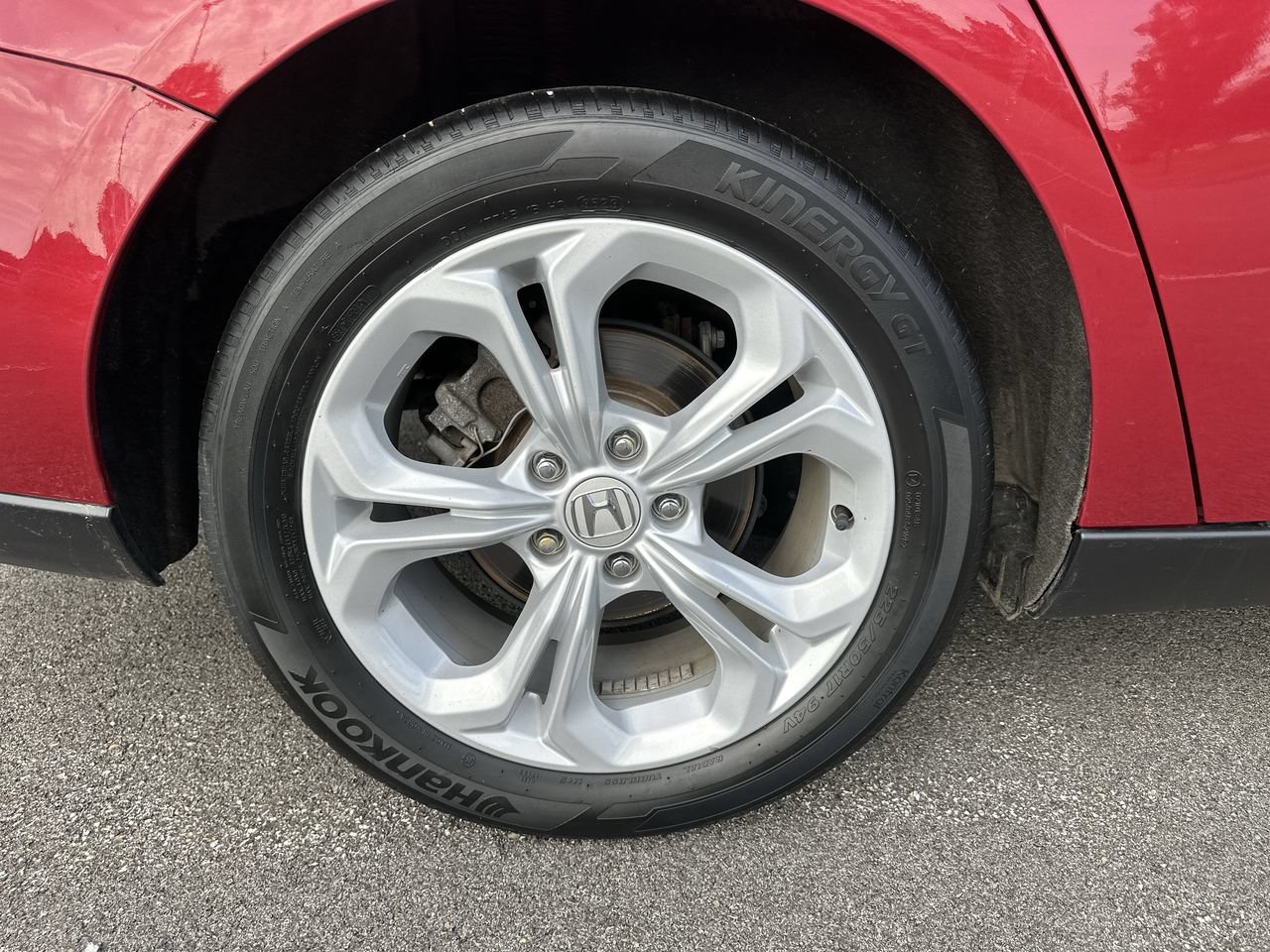 Used 2024 Honda Accord LX image 11