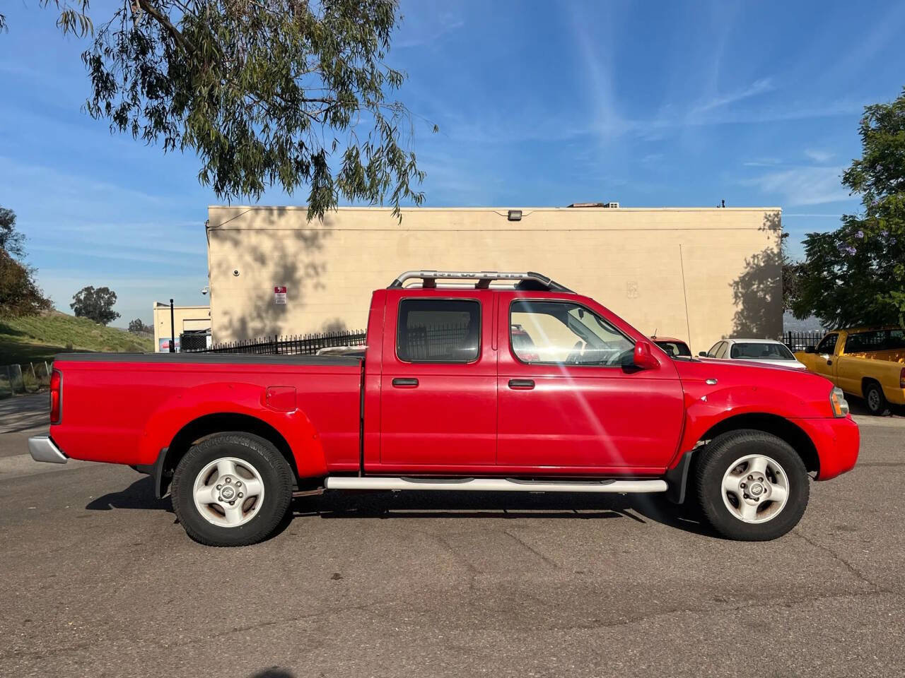 Used 2002 Nissan Frontier SE image 5