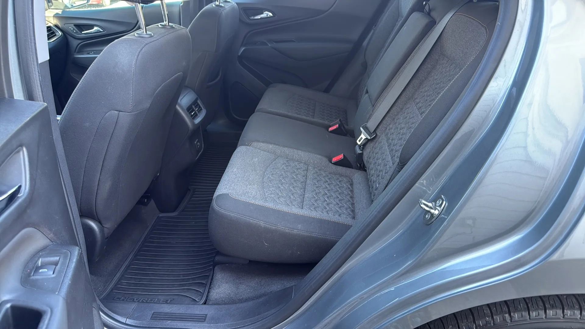 Used 2023 Chevrolet Equinox LT image 21