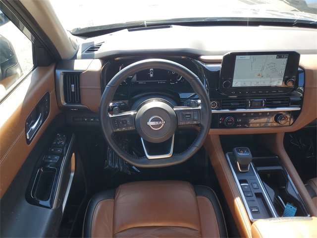 Used 2023 Nissan Pathfinder Platinum image 28