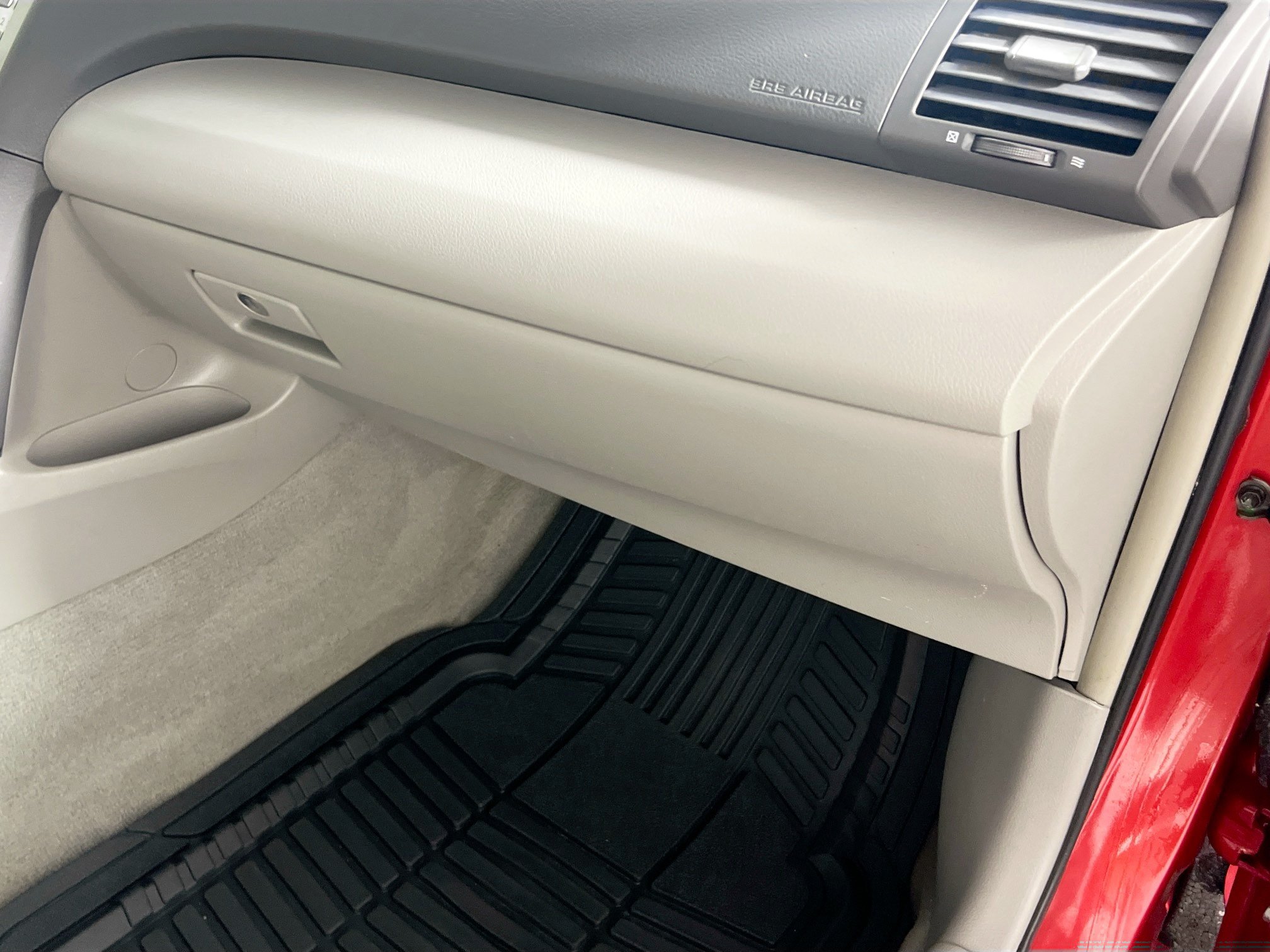Used 2010 Toyota Camry LE FWD image 34